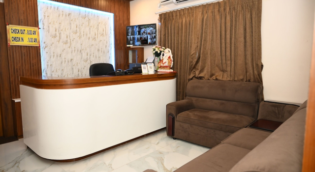 Srikhetrabandhu Guest House, Buchen Sie Pension Gästehäuser in Puri, Pension