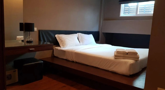 Himalayan Inn, Забронировать Отель Отели Паттайя с парковкой, рядом с Пляж Паттайя, Парковка