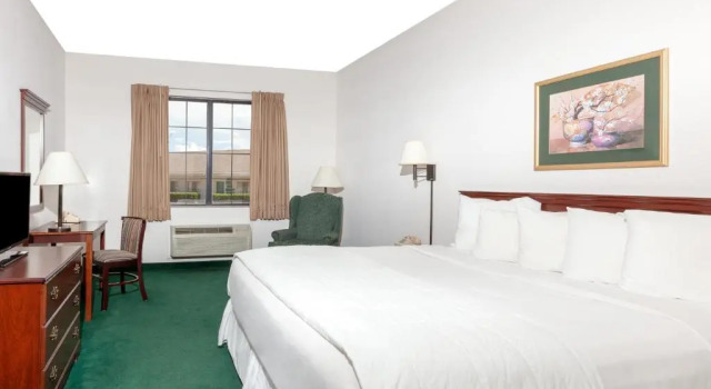Номер Standard Best Western Prime Inn & Suites