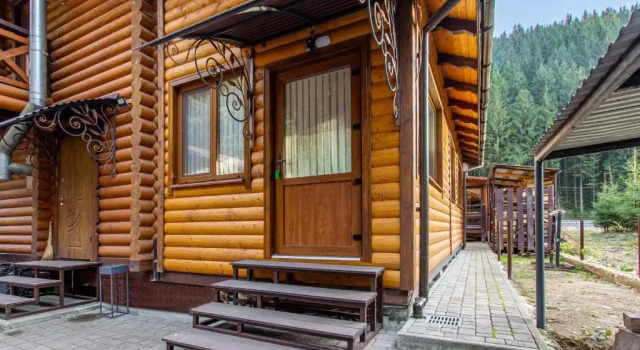 Двухместный номер Standard с красивым видом из окна Arnika Hotel