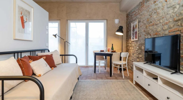 Апартаменты Green Lodge - Apartment 3 - 1 BR 1 Bath