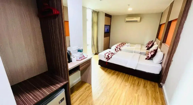 Трёхместный номер Deluxe Sky Hotel @ Pudu