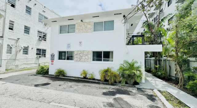 Book Now and Enjoy a Top Miami Location, Prenota Appartamento Miami Beach Miami Metropolitan Area