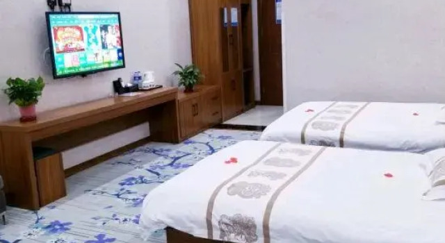 Lanzhou Baiming Hotel (Lanzhou Zhongchuan Airport T3 Terminal Station), Book Hotel Lanzhou Gansu