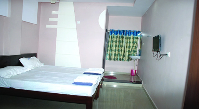 I-Roomz Naga Mayuri, Rezervovat Hotel Kurnool Andhra Pradesh
