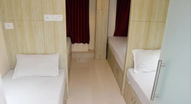 BKC Corporate Hostel, Забронировать Хостел Бандра Мумбай, рядом с University of Mumbai