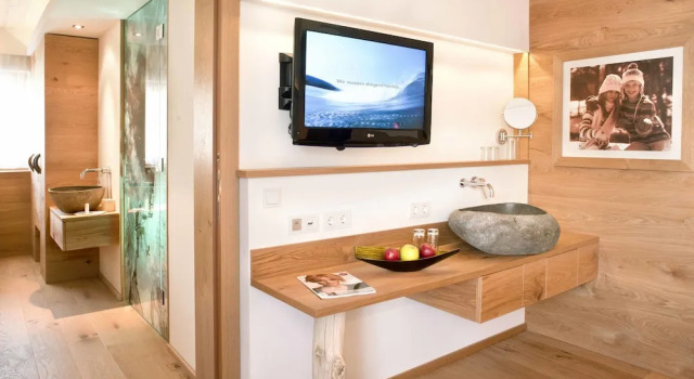 Трёхместный номер Standard Lifestyle Hotel eder