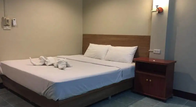 Huan Kham Nan, Réserver Hôtel Nan Nan Province