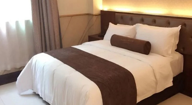 James Joyce Coffetel Hotel Guangzhou Xiaoping Metro Station, Rezervasyon Otel Guangdong otoparklı oteller, Otopark