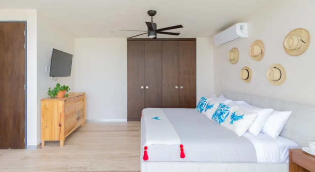 Casa Selva 1BR Jungle Rooftop Oasis, Rezerwuj Hotel Hotele w Quintana Roo z parkingiem, Parking