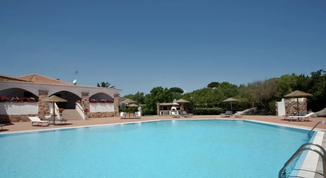 Holiday Home in Olbia Near Marinella Beach, Забронировать Дом для отпуска Коттеджи Маринелла, Коттедж