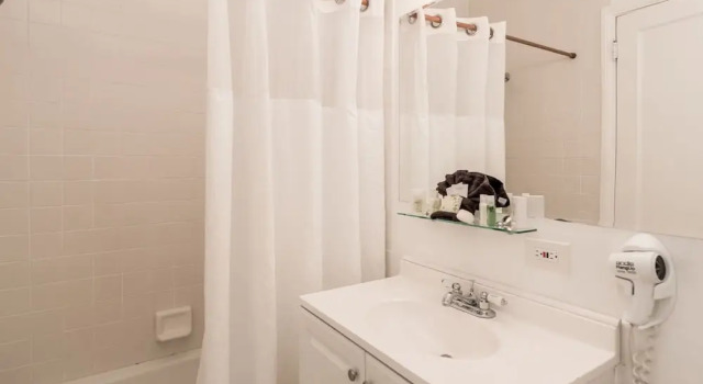 Номер Deluxe Palm Beach Historic Inn