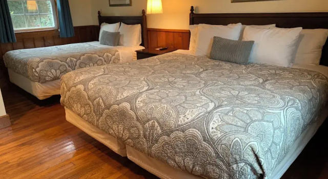 Люкс Deluxe c 1 комнатой Cape Pines Motel