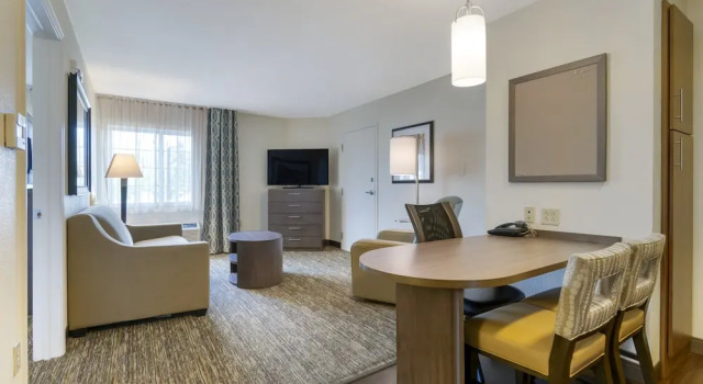 Люкс c 1 комнатой Candlewood Suites Reading by IHG