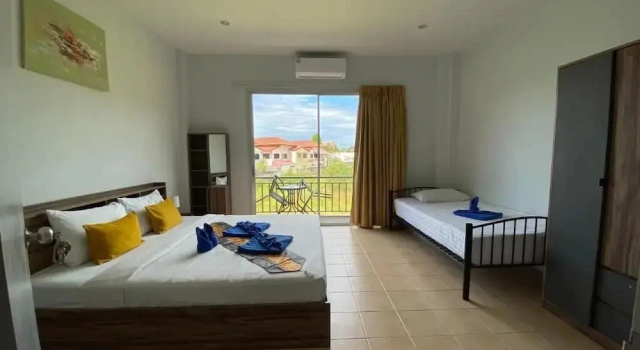 L&P Guesthouse, Забронировать Гостевой дом Гостевые дома Карон Бича, рядом с Кафе Starbucks, Ката Бич, Гостевой дом