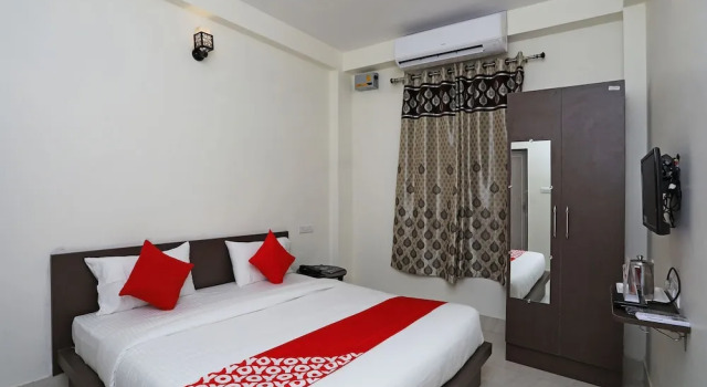 Номер Standard OYO 16708 Sada Shiv Guest House