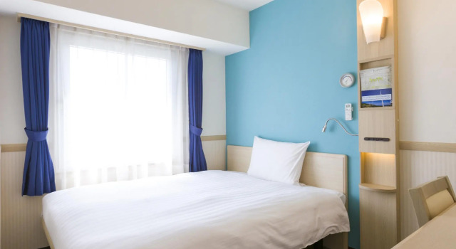 Toyoko Inn Saitama Misato Ekimae, 预订 酒店 三乡 埼玉市
