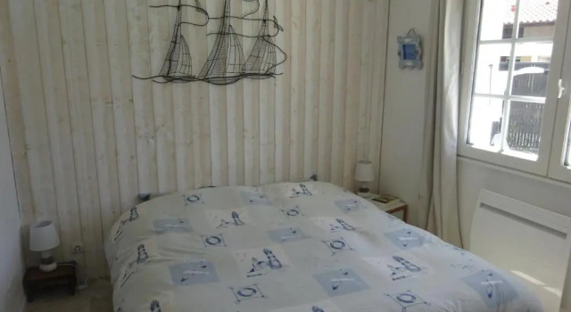 Landaise chaleureuse idéale pour 1 couple, enfants