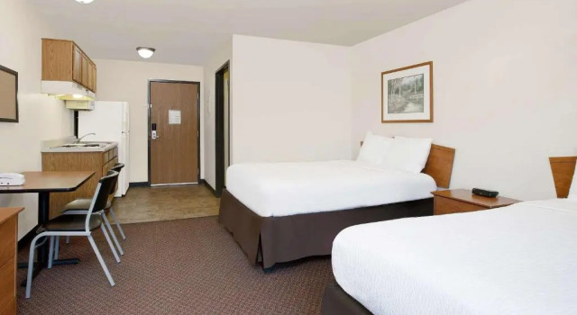 Четырёхместный номер Standard WoodSpring Suites Fort Worth Forest Hill