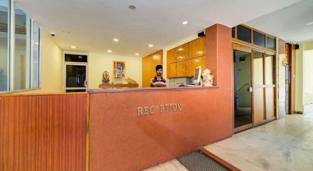 Oyo 40720 Hotel Srs Regency, Rezervovat Hotel Hotely v Andhra Pradesh s parkováním, Parkování
