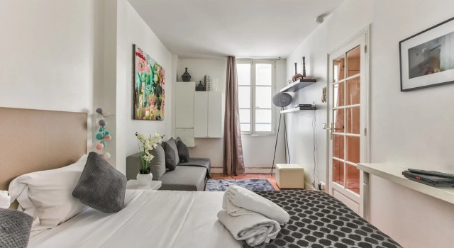 26 - Best Studio of Montorgeuil District, Забронировать Отель Париж Иль-де-Франс, рядом с Лувр — Риволи