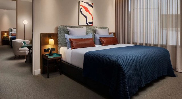 Люкс Executive Club с 2 комнатами Next Hotel Melbourne, Curio Collection by Hilton