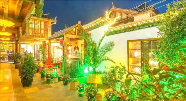 Chujian Lijiang Boutique Inn, Забронировать Бутик-отель Лицзян Юньнань, рядом с Улица Сквер-стрит Древнего города Даянь
