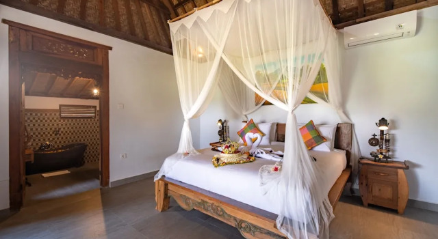 Nanang Antique Ubud Villa, Rezervovat Vila Chaty v Bali, Chalupa