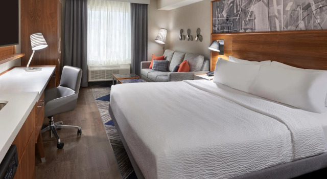 Four Points by Sheraton Vaughan