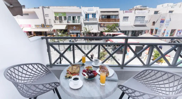Номер Deluxe Santorini Main Square