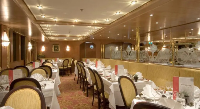 Regis Hotelschiff 4* Neuss, Забронировать Отель Отели Нойс 4 звезды, рядом с Базилика Святого Квирина, 4*