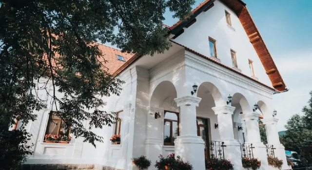 Conacul Secuiesc, Varaa Hotelli  