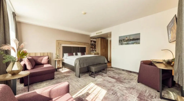 Полулюкс CityClass Hotel am Dom