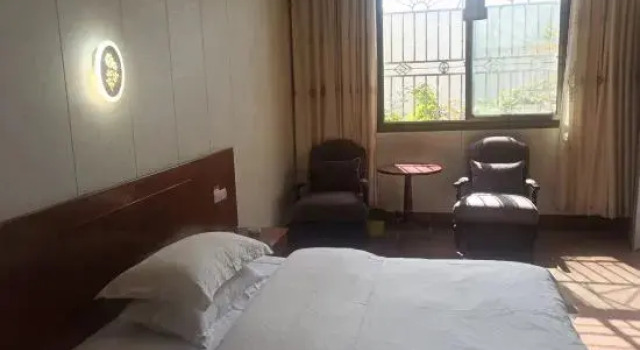 Weishan Wangjiang Hotel, Book Hotel Hotels in Dongyang with Parking, Parking