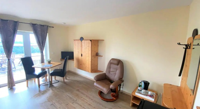 Pension Bella Vista - Winzerhof Golk, Забронировать Отель Отели Дира-Церен 4 звезды, 4*