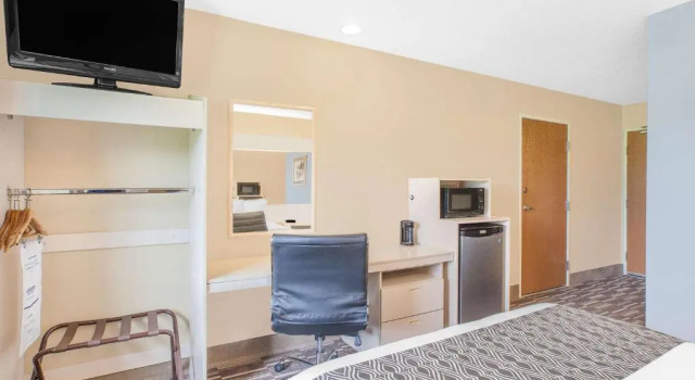 Номер Deluxe AmericInn by Wyndham Clear Lake