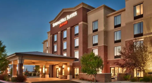 Derby Hotel Kensington, Забронировать Отель Отели Лондона с парковкой, рядом с Kensington Town Hall, Парковка