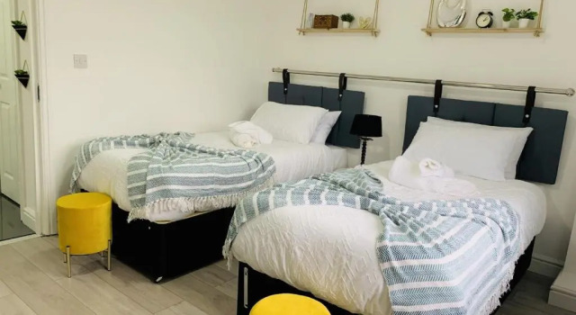 Апартаменты Modern & Cosy 2-Bed Apartment Near NEC, Airport & JLR