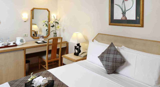 Номер Superior Manila Lotus Hotel