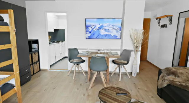 Nouveau studio avec vue imprenable sur les montagnes, Забронировать Отель Лейкербад Вале, рядом с Горнолыжный подъемник Геммибан