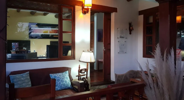 Четырёхместный семейный номер Standard с балконом Casa Hotel San Pedro