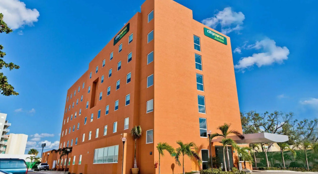 City Express Junior by Marriott Ciudad del Carmen, Prenota Hotel Ciudad del Carmen Campeche