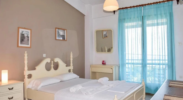 Студия Standard Ostrias House