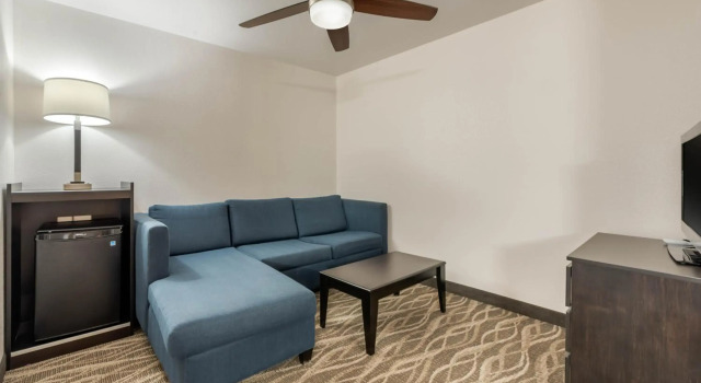 Quality Inn & Suites South Fork - Wolf Creek, Rezerwuj Hotel Hotele w South Fork z parkingiem, Parking