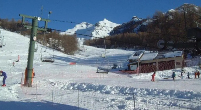 Chalet Saint-Michel-de-Chaillol, 3 pièces, 5 personnes - FR-1-393-89, Забронировать Шале Виллы Овернь-Рона-Альпы, Вилла