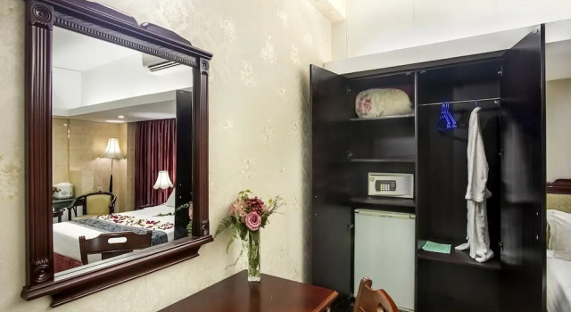 Номер Luxury Hotel Highgarden