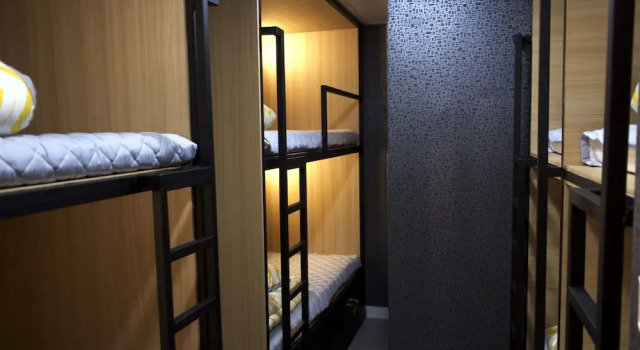 Кровать в общем номере (мужской номер) Sum Guesthouse Nampo Garosugil - Hostel