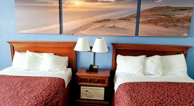 Номер Deluxe Days Inn by Wyndham Holland