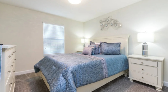 Lovely 4 Bed3 Bachampions Gatepool, Buchen Sie Ferienhaus Hotels in Four Corners mit Pool, Schwimmbad