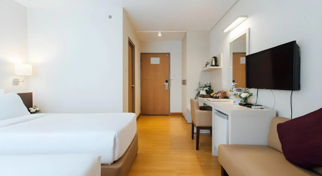 Seasons Siam Hotel, Забронировать Отель Бизнес-отели Бангкока, рядом с Станция экспресс-поезда Phaya Thai, 4* 5*
